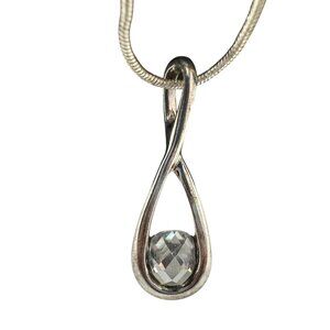 Express Infinity Necklace